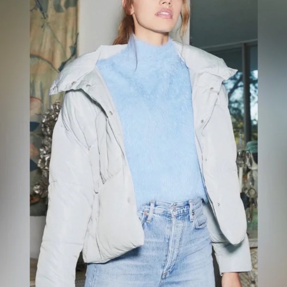 Weekender Mint Blue Quilted Puffer Jacket size M